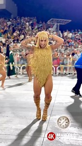 o gato segue sendo o mais normal da casa 😂 recriando @carnaval_do_roney_ vídeo via @brasileiroporopcao @harmoniadotucuruvi | Felipe Voigt