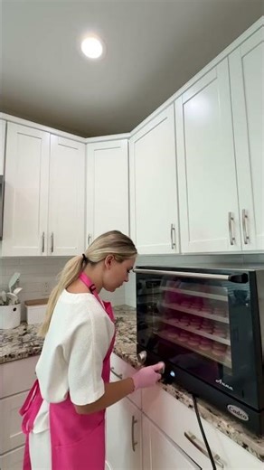 How I bake perfect macarons | Macaron baking process #macarons #macaronbaking #macaronrecipe #baking