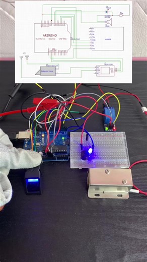 Arduino-Based Door Lock Control with Fingerprint Scanner