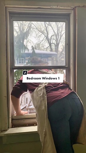 DIY Window Cleaning Tips for Old House Renovation