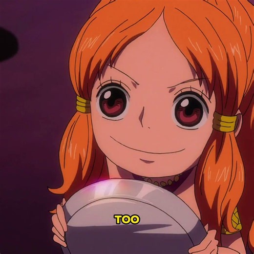Nami Spying on Marin 👀