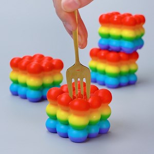 Creative Rainbow Jello | Cake Junkie