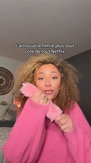 Jade Your Bestie 🤭 | voyage seule | conseils | bons plans on Instagram: "J’SUIS SUR LES FESSES😱 . . Abonne toi à @jade.yourbestie pour rater aucun bon plan ma vie 🤪❤️ . . #film #netflix #recommandation #netflixandchill #pleurer"