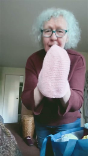 Crochet chemo cap. #crochet #tutorial