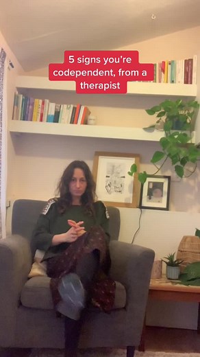 5 Signs You Struggle with Codependency | Relationship Advice