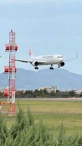 2026.9.26 H K D【Japan Airlines】タッチ アンド ゴー訓練午前1回目Boeing 767-346(ER) JA617J