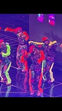 Missy Elliott & Ciara perform "Lose Control" LIVE at CFG Bank Arena in Baltimore #OutOfThisWorldTour