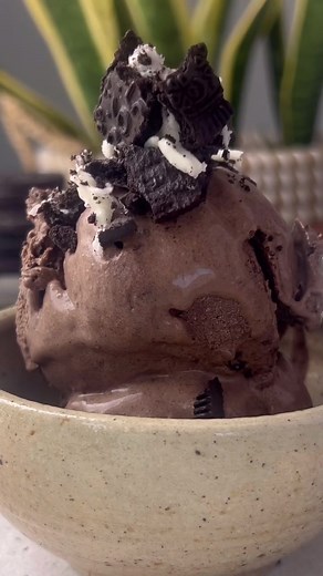 Healthy Vegan Chocolate Oreo Ice Cream Recipe