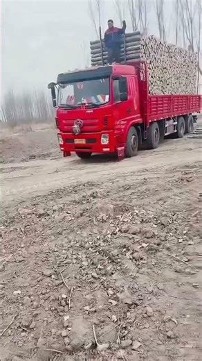 loading and transporting fresh log
