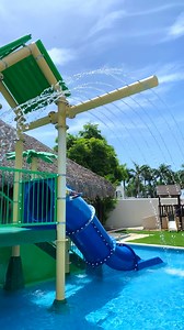 It's still summer and the children have their own space at #DreamsOnyxPuntaCana to have fun, create and jump to the pool in our #ExplorerClub🎨💦 | Dreams Onyx Resort and Spa