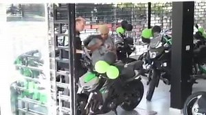 4.8M views · 10K reactions | A humildade é a única base sólida de todas as virtudes. Então jamais julgue alguém pela aparência | MOTO CLUB TV | Facebook