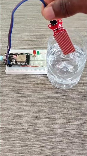 Arduino Water Sensor Level using ESP32 #electrician#electronics #engineering #electronica #robot