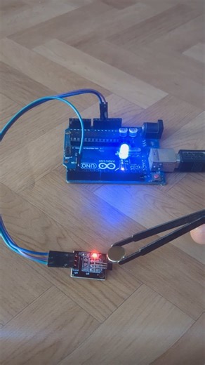 Tech at Home on Instagram: "Magnetic Hall Sensor Tutorial 🧲 https://youtu.be/DYWcSKjk08I?si=XUtpUWue3gWDLQTI YouTube ➡️ Tech at Home . #hallsensor #halleffect #arduino #arduinoproject #diyprojects #electronics #raspberrypi #techathome"