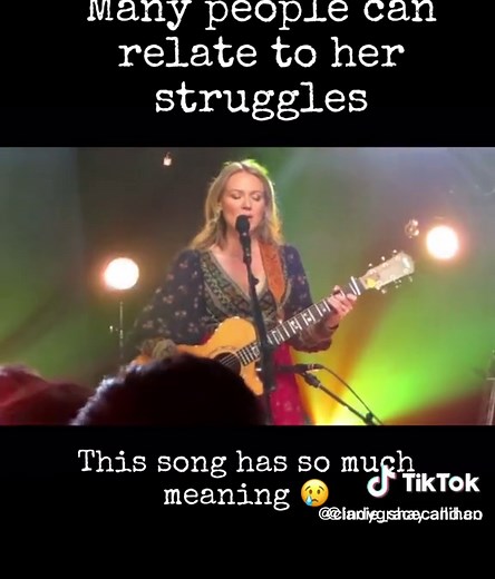 Jewel's Story Behind 'Hands': From Homeless to a 9/11 Anthem