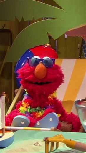 Cuando Elmo dice que nada puede arruinar sus vacaciones, es porque NADA puede arruinarlas 😄😎. | Elmo