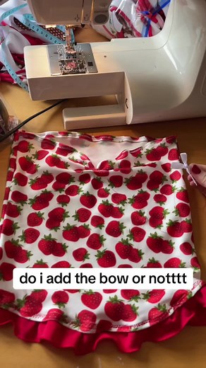 How to Style Your Bikini: Bow or No Bow?