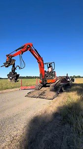 124K views · 805 reactions | Easy does it….  Kubota Tractor Corporation #kubota #fblifestyle #kubotatractor | Mike Pihl Logging | Facebook