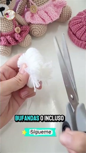 📌Cómo hacer un pompón perfecto en 1 minuto con cartón 🧶✨ [Tutorial fácil de tejido]