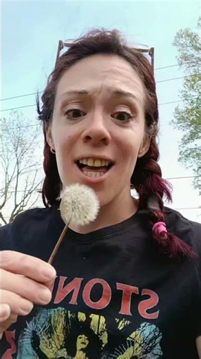 🎵💞 #outside #art #messy #spring #love 💞🎵