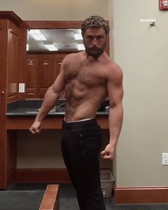 856K views · 2.7K reactions | This lad is like a real-life Greek God  | LADbible | Facebook