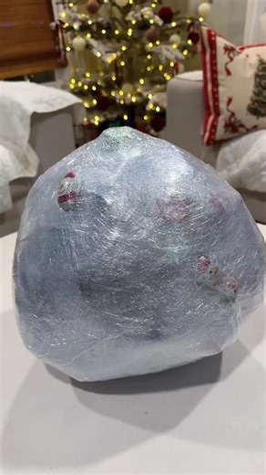 Karisa Gonsalves on Instagram: "every christmas eve we do this saran wrap ball game & it’s always a favorite!!! part two coming of us playing 🤣🤣 #christmas #party #partygame #holiday #saranwrap diy adult money Christmas family games"