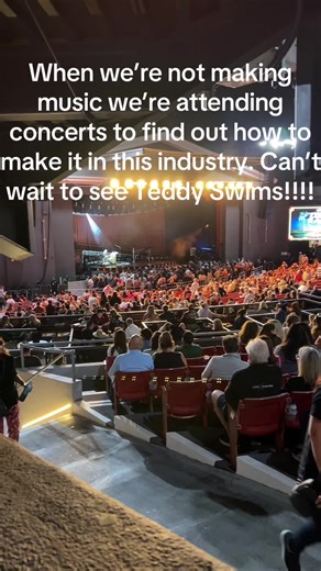 Teddy Swims Concert Experience