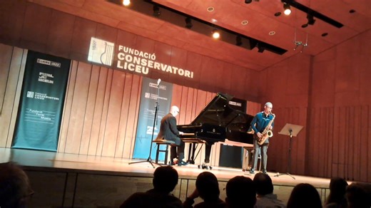 Próximamente, crónica y fotos de Carles Pinós del concierto de Ethan Iverson y Mark Turner del día 3 de diciembre de 2025 en el Festival de Jazz de Barcelona Fundació Conservatori Liceu | Genesimphonic Ràdio Gelida (Alt Penedès) | Facebook
