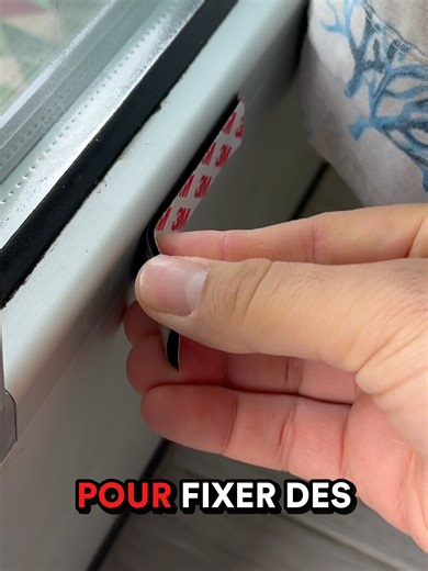 FIXEZ LES TISSUS DE MANIÈRE AMOVIBLE AVEC HOOK ET LOOP #multiprise #bureau #cablemanagement #bricolage Achetez-le via mon lien Amazon https://amzn.to/3NQbzf6