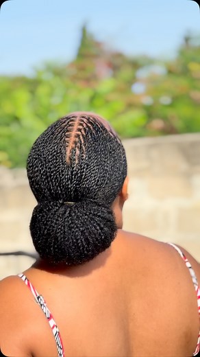 BECKYBEAUTYSALON | Naturly extension 🔥 . . . TUNASUKA MITINDO YOTE YA NYWELE NA TUNABANA PIA MITINDO YOTE ✅ . . BEI ZETU NI NAFUU SANA NA HUDUMA ZETU NI... | Instagram