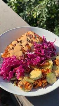 if you don’t wanna cook but you’ve got 30 mins & some salmon make these crispy rice bowls ! #recipe