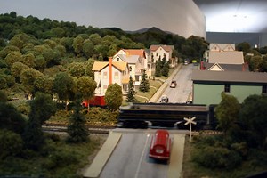 Holiday Train Show at Western PA Model Railroad Museum Takes Viewers Into Past