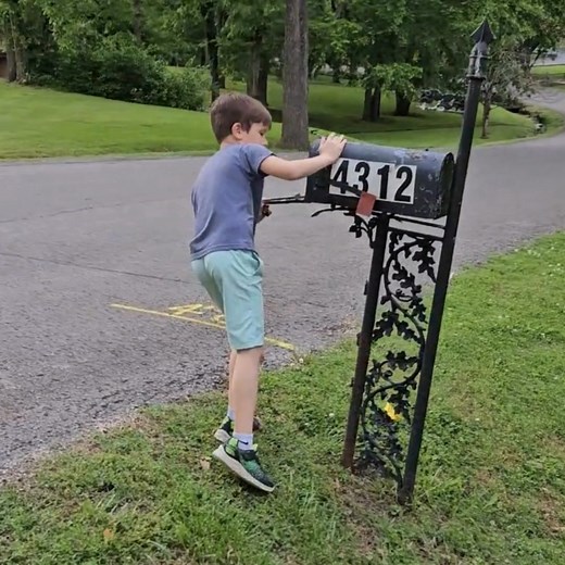 Waiting for the mailbox to bring a smile to your face? ✨ 📭 There's nothing like that magical moment when the new issue arrives! | Highlights for Children