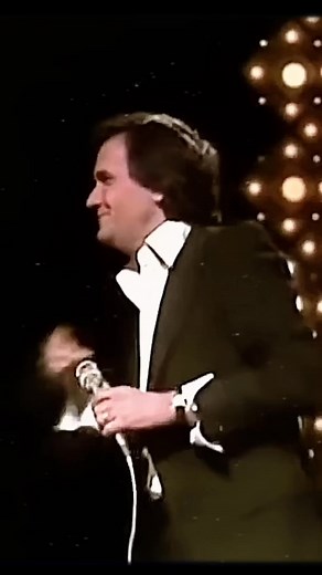 ROGER MILLER - King of the Road #rogermiller #kingoftheroad #countrymusic | Timeless Country Music