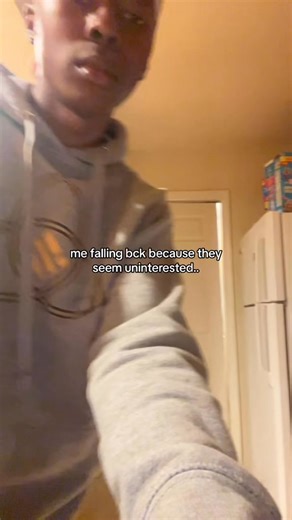 #fyp #viral especially when they start texting bck late | Zydariusss