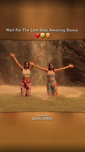 Chak Dhum Dhum || Girl Dance || WhatsApp ( Lyrics ) Status Video ||