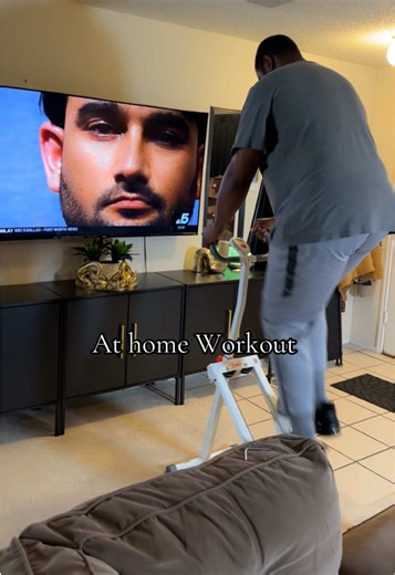 At home Workout #coreworkout #legworkout #legworkout #legwork