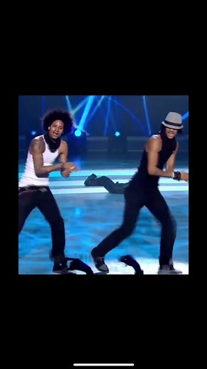 125K views · 6K reactions | ❤️‍ That time Les Twins performed on SYTYCD! Definitely another routine we're adding to the favorites!! (2012) * Dancers: Les Twins * Song: Kyla - Do You Mind (Crazy Cousinz Remix) * Event: SYTYCD Ukraine 2012 #lestwins #dance #choreography #sytycd #dancereels #hiphopdance #dancers #housedance #damcebattle #twins #footwork #lestwinnie | Les Twins Fanpage | Facebook