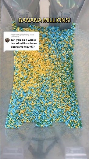 💥🟢🤣You know we can’t resist such a request!🤣🔵💥 #shorts