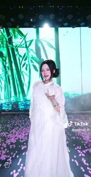 Moki's Solo Performance in Top 20