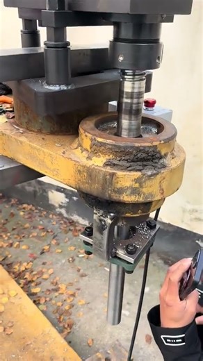 Portable Line Boring & Bore Welding: On- Site Excavator Repair! #automobile