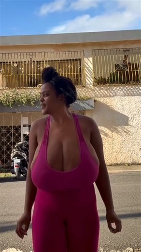 Omega Red on Instagram: "@iirisilea @persephanii"