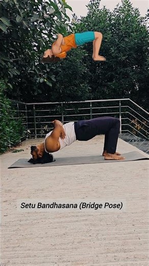 #bridgepose #setubandhasana #yogalife #yoga #yogapractice