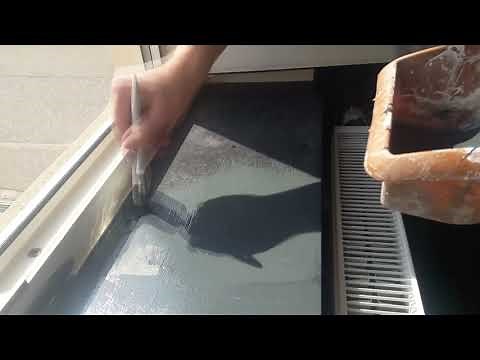 Fensterbank lackieren streichen Lackroller oder Pinsel