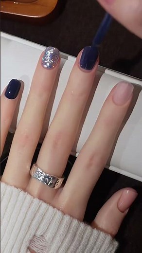 Beautiful Nail Paint| #simplenails #nailsdesigns