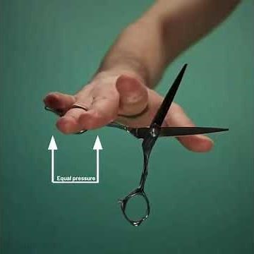 How to use scissors properly when Haircut