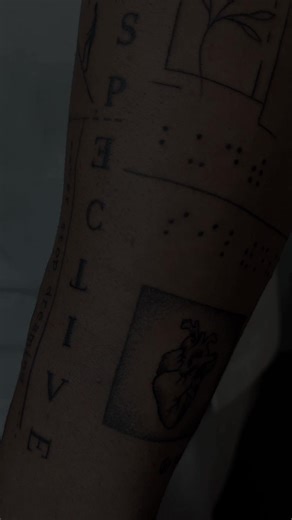 tattoo_line_art на TikTok