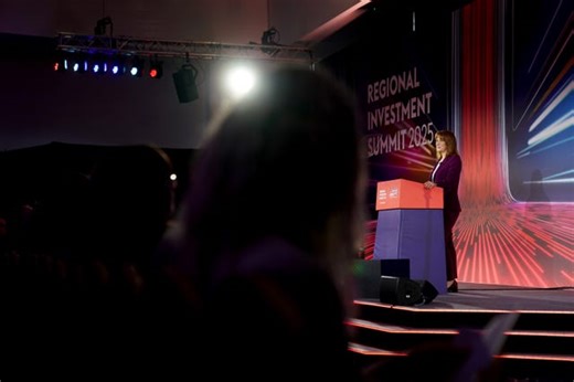 Brexit has made UK economy and productivity ‘weaker’ than thought, says Reeves at West Midlands summit