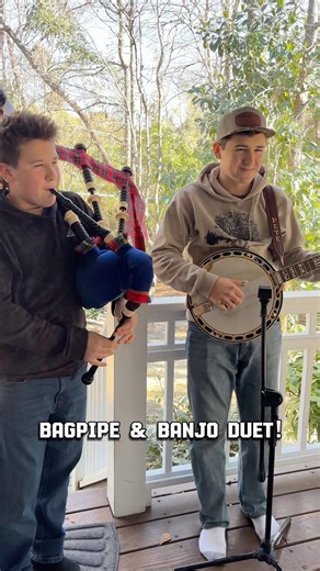 Rocky Top: banjo and bagpipes duet!! Hope you enjoy 😉 #Bagpipes #banjos #brothers
