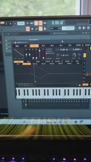 FL STUDIO SUCKS… Until you learn how to use SYTRUS like a PRO! 🤯 #producer #producertok #producers #producersoftiktok #flstudio20 #flstudiotips #flgang #flstudiohack #flstudiotipsandtricks #sauceware #flstudiotutorial #saucewareaudio #vstplugin #vstplugins #scorch