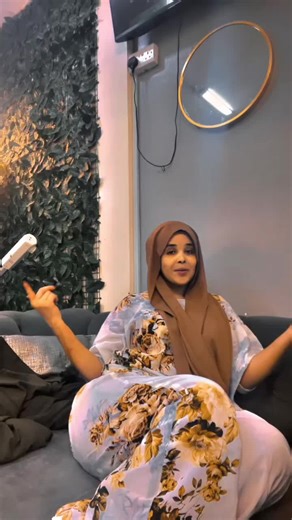 Engaging Conversations in a Cozy Modern Setting